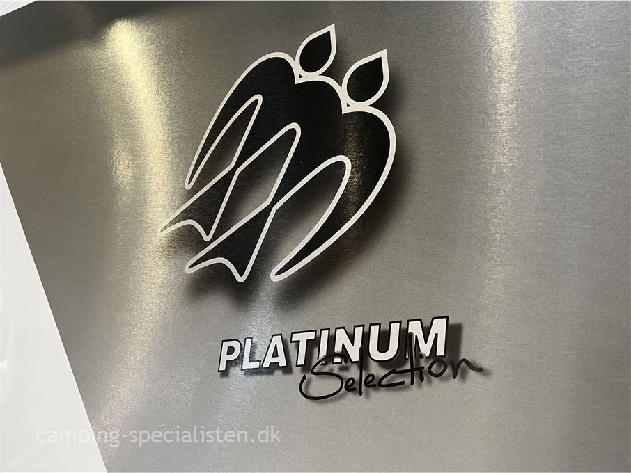 Knaus L!VE TI 700 MEG Platinum Selection